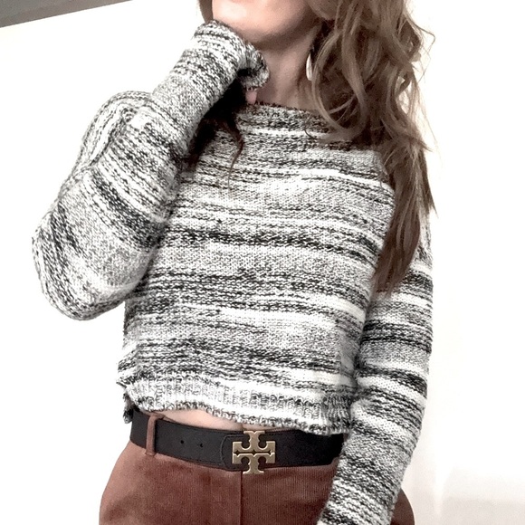 Crop sweater - Picture 1 of 13